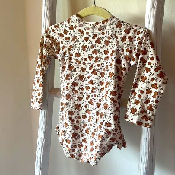 Rylee & Crew Floral Girls Rashguard, 12-18 months - Picture 4 of 4